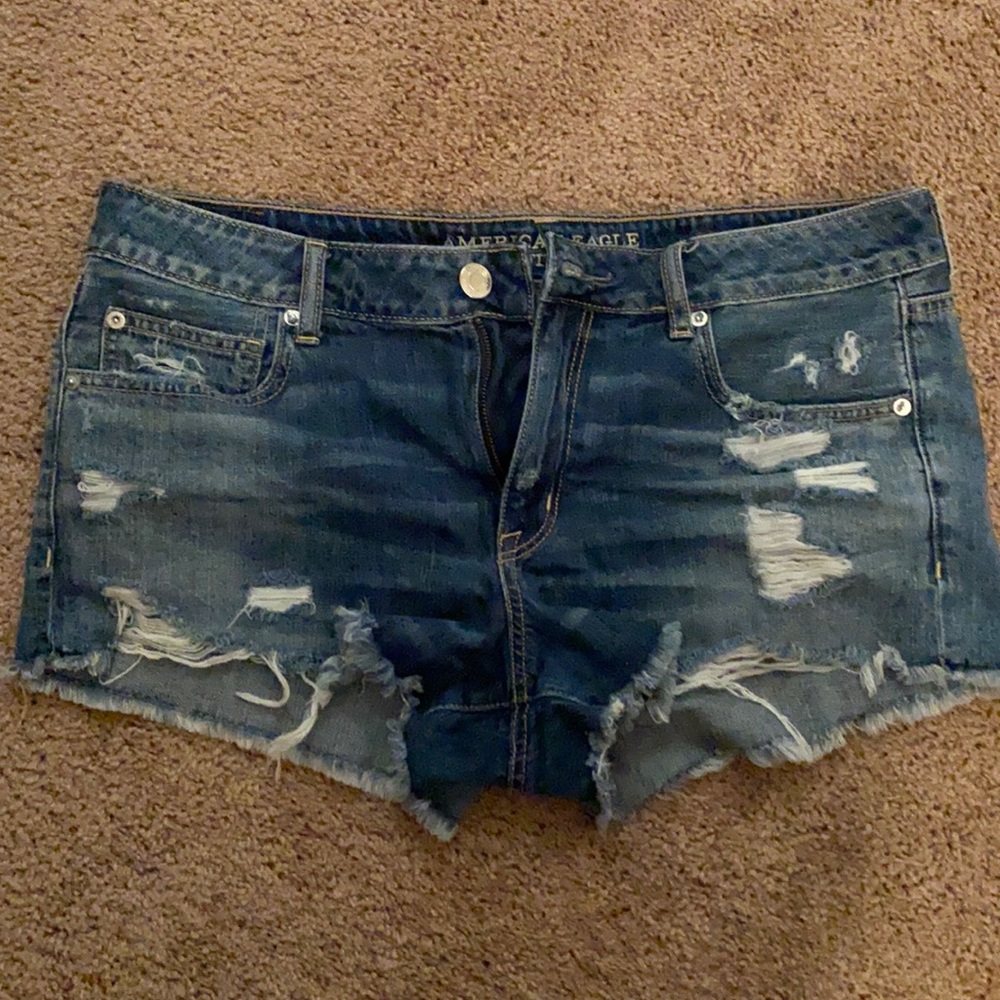 🌸 EUC American Eagle slouchy shortie